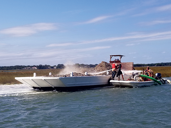 Blowing-shell-off-boat-in-Lynnhaven-Oct-4-2019--MRC_125629