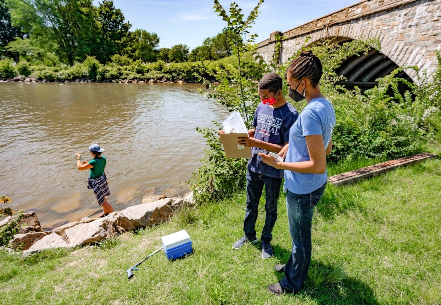 Potomac Riverkeepers Network volunteer monitors working outside